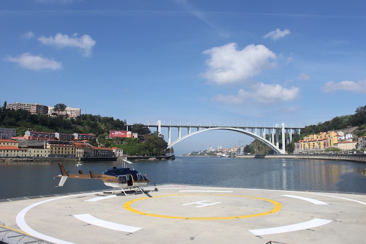 Viagem de Helicóptero no Porto