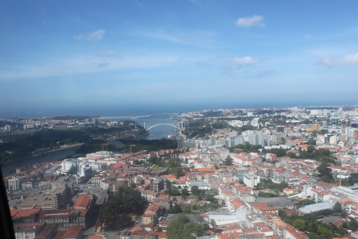 Viagem de Helicóptero no Porto