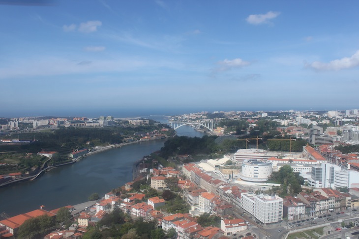 Viagem de Helicóptero no Porto