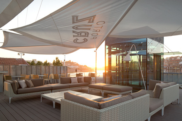 Lounge Terrace 360º no Porto Cruz