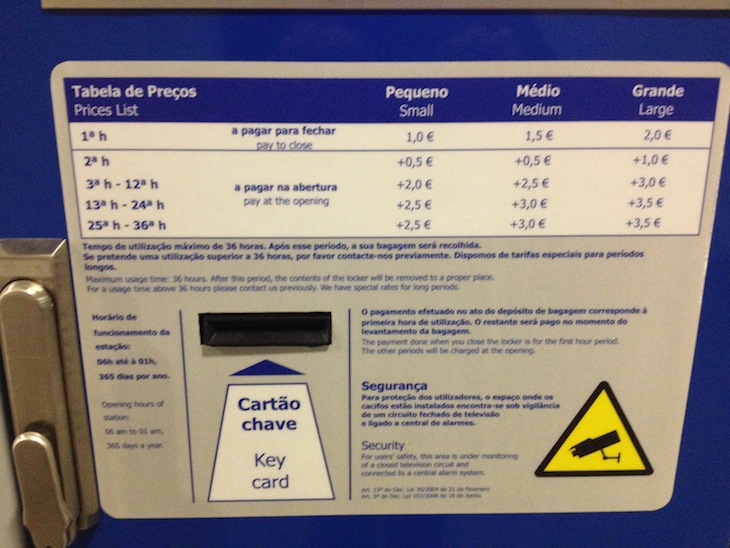 Deixar as malas na estação da Trindade no Porto © Viaje Comigo