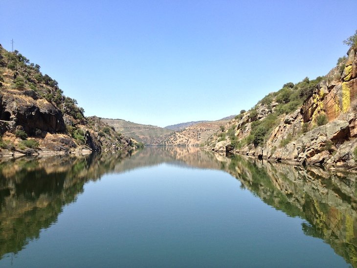 Rio Douro © Viaje Comigo - a chegar à zona do Cachão da Valeira