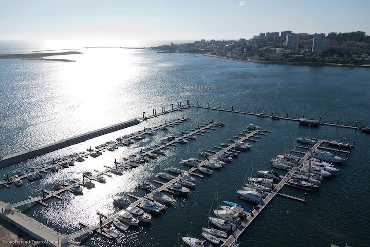 Vista aérea da Douro Marina