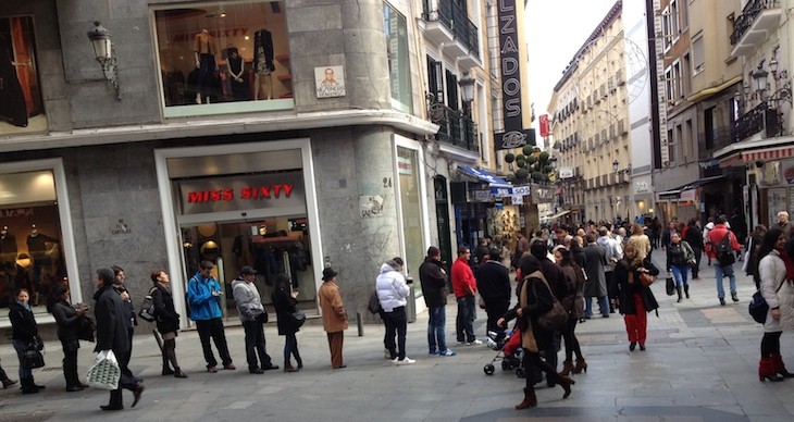 Madrid, fila para jogar da lotaria