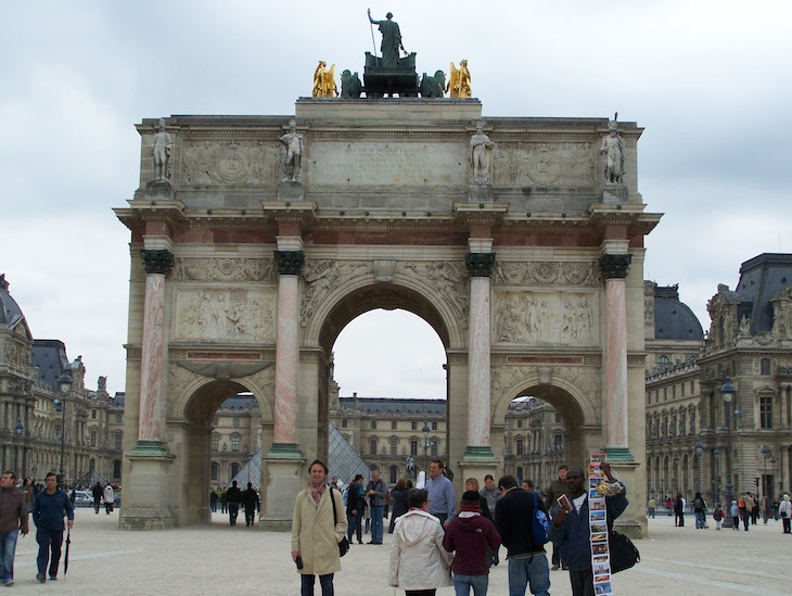 Museu do Louvre