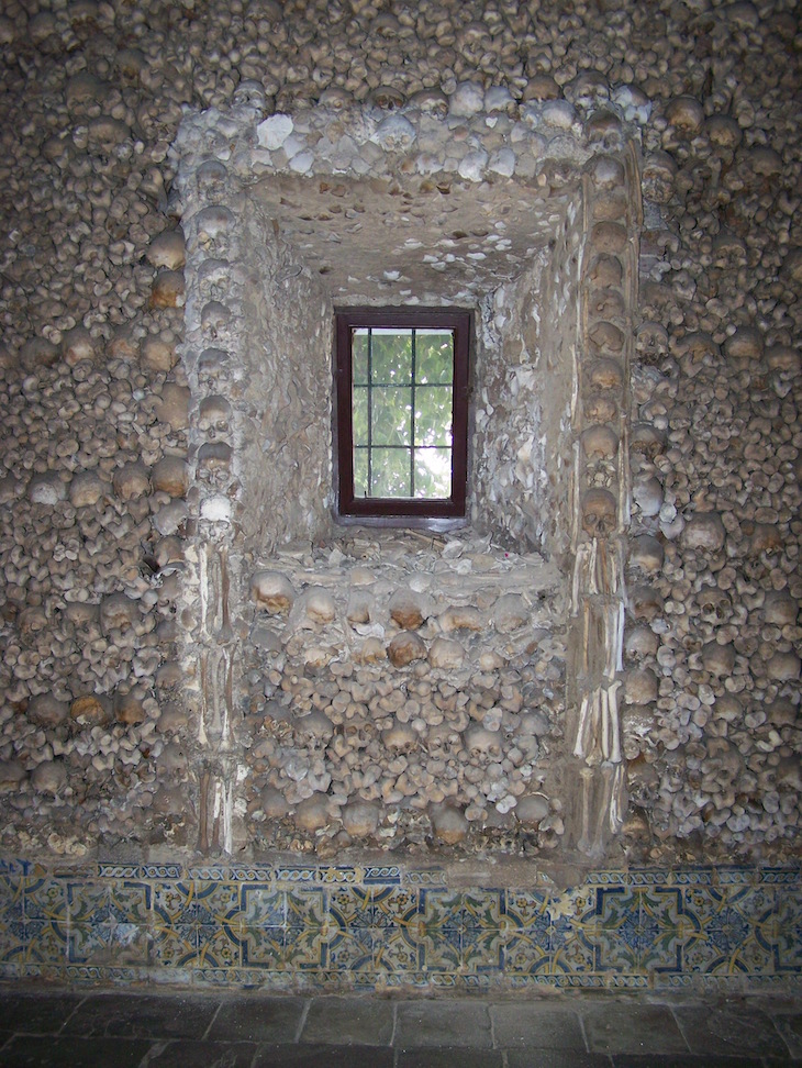 Capela dos Ossos, Évora © Viaje Comigo