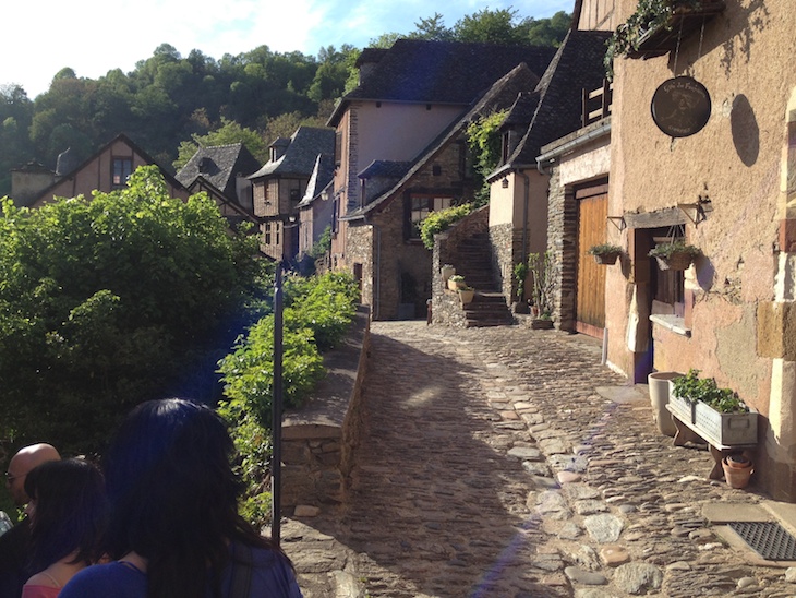 Conques, Aveyron, França @ Viaje Comigo