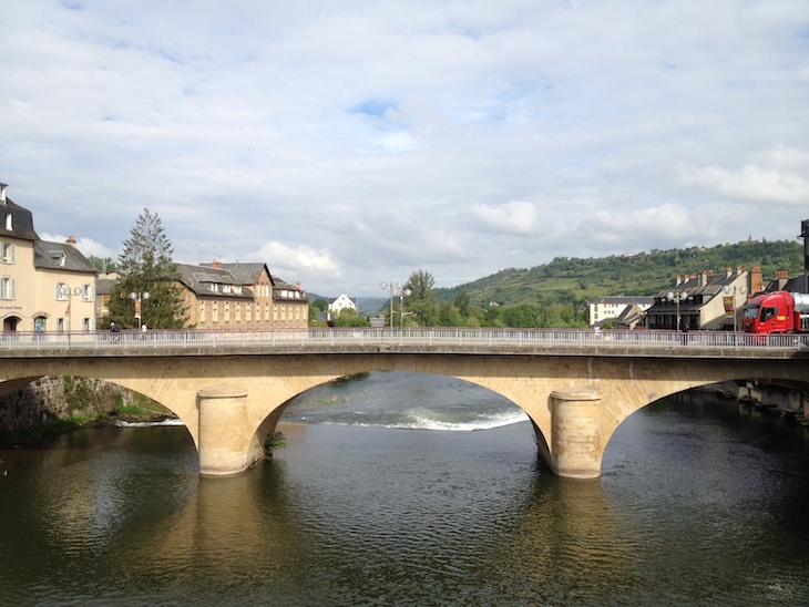 Espalion, Aveyron, França © Viaje Comigo