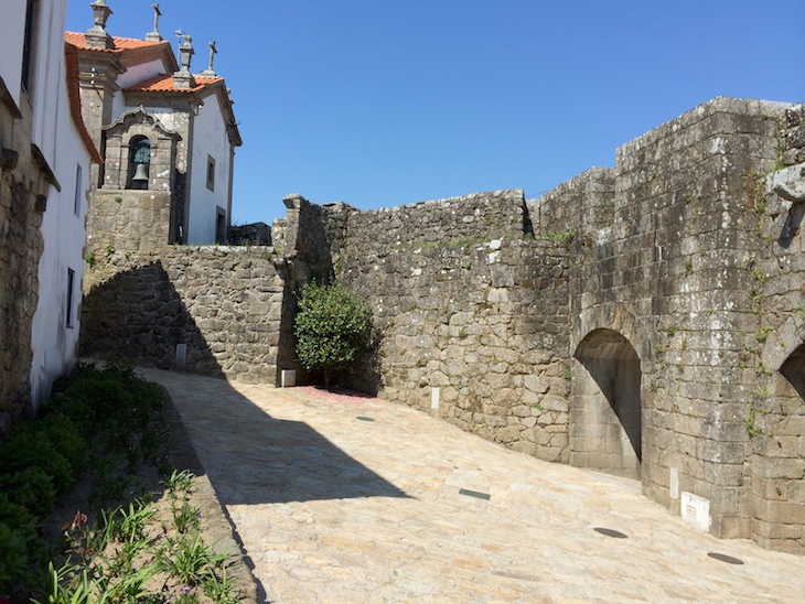 Dentro da muralha, Vila Nova de Cerveira