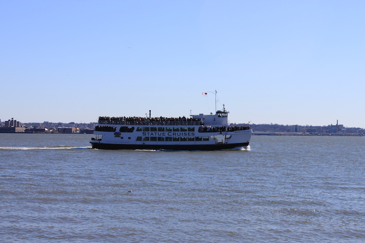 Ferry para a Estátua da Liberdade