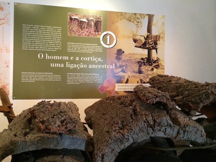 Rota da Cortiça, junto do Museu do Trajo