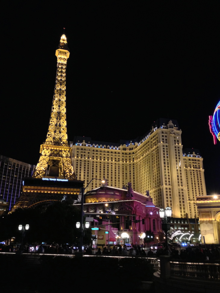 Paris à noite em Las Vegas