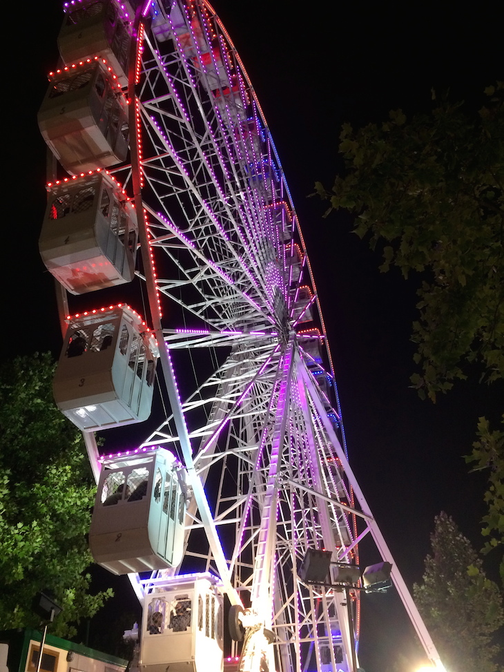 Roda gigante nas festas de São João