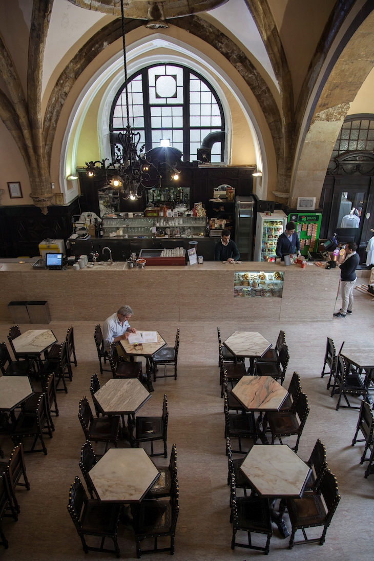 Café Santa Cruz, Coimbra