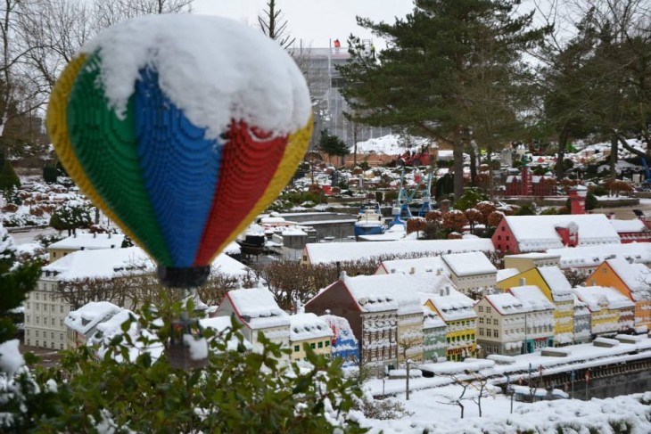 Legoland Billund com neve