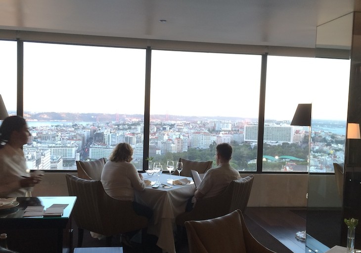 Restaurante Panorama do Hotel Sheraton Lisboa 