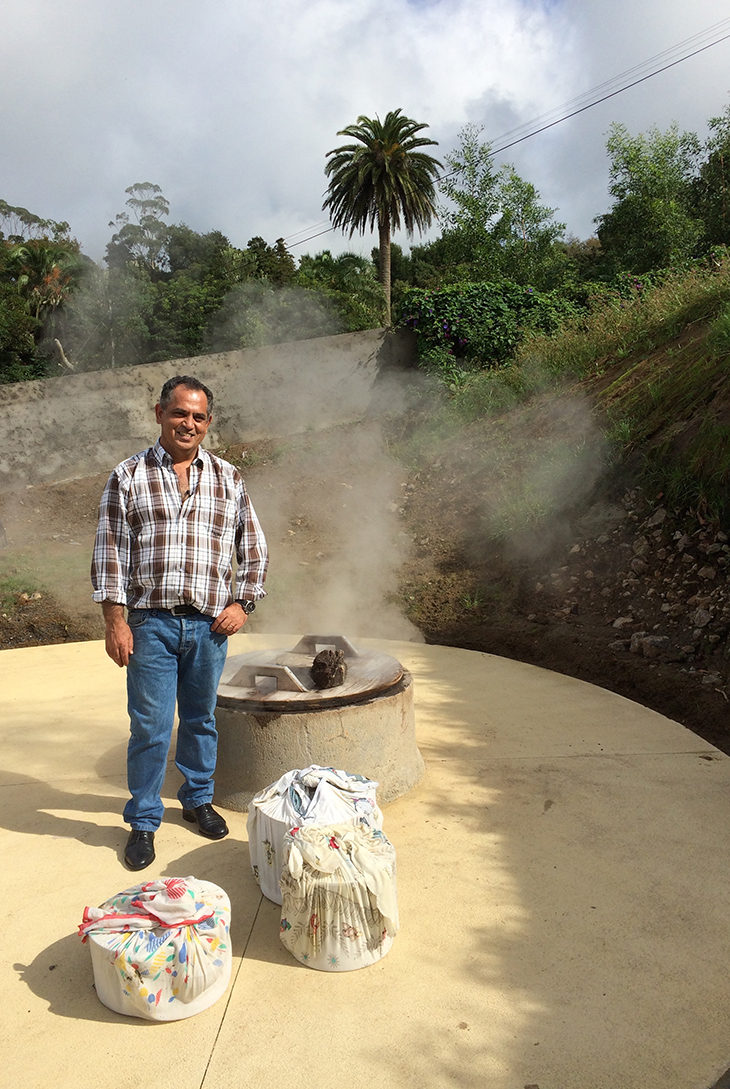 Chef Paulo Mota nas Caldeiras em Ribeira Grande