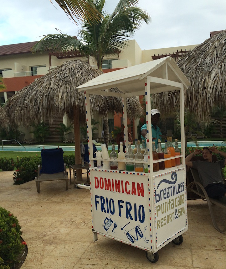 Breathless Punta Cana Resort & Spa - Bebidas na piscina