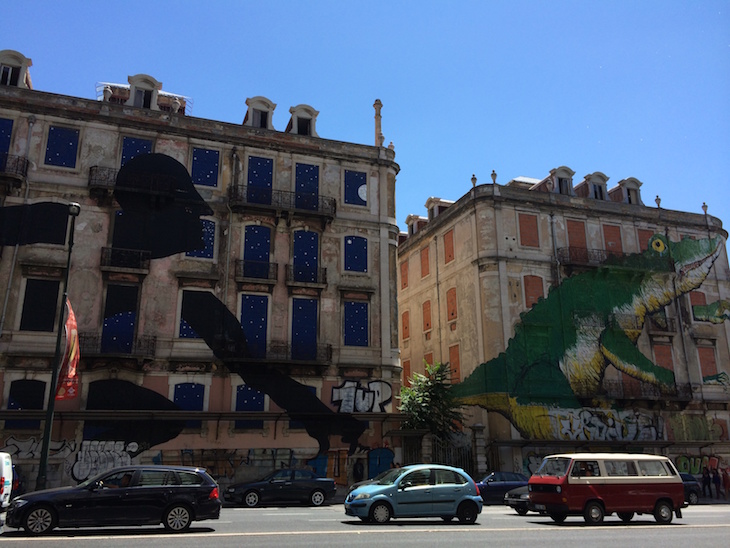 Grafittis na Avenida Fontes Pereira de Melo
