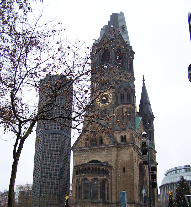 Kaiser-Wilhelm-Gedächtnis-Kirche, Berlim © Viaje Comigo