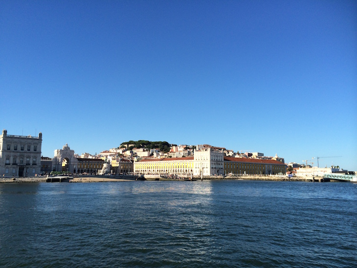 Vista para Terreiro do Paço a partir do rio