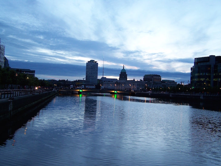 Rio Liffey à noite