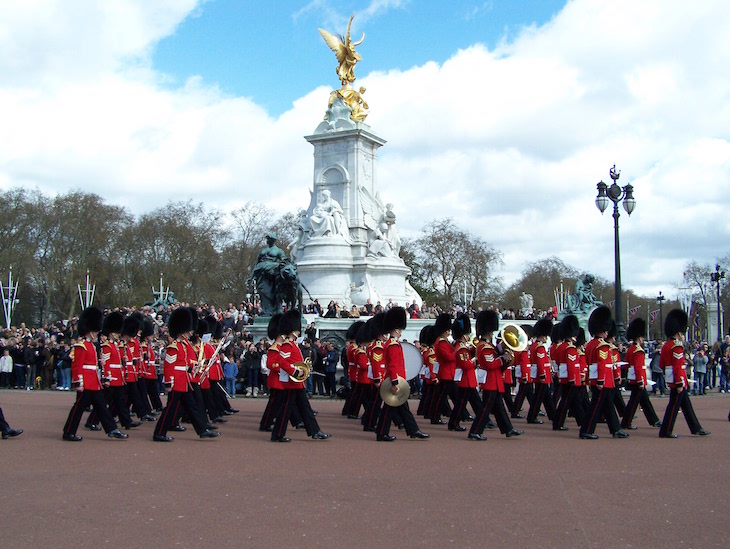 Troca na Guarda Real - Palácio de Buckingham, Londres
