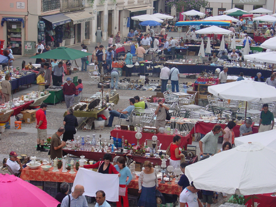 Feira de Velharias Coimbra