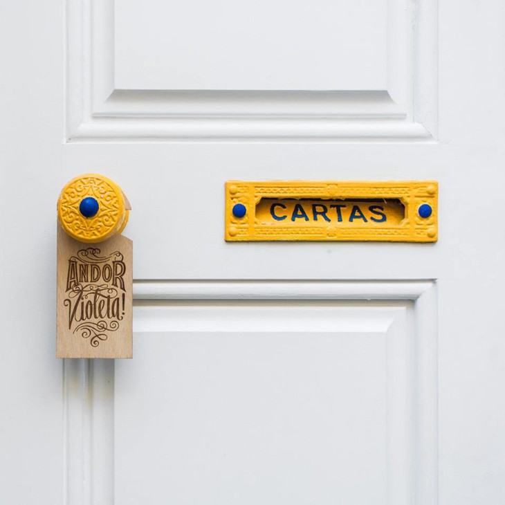 Door hanger 06