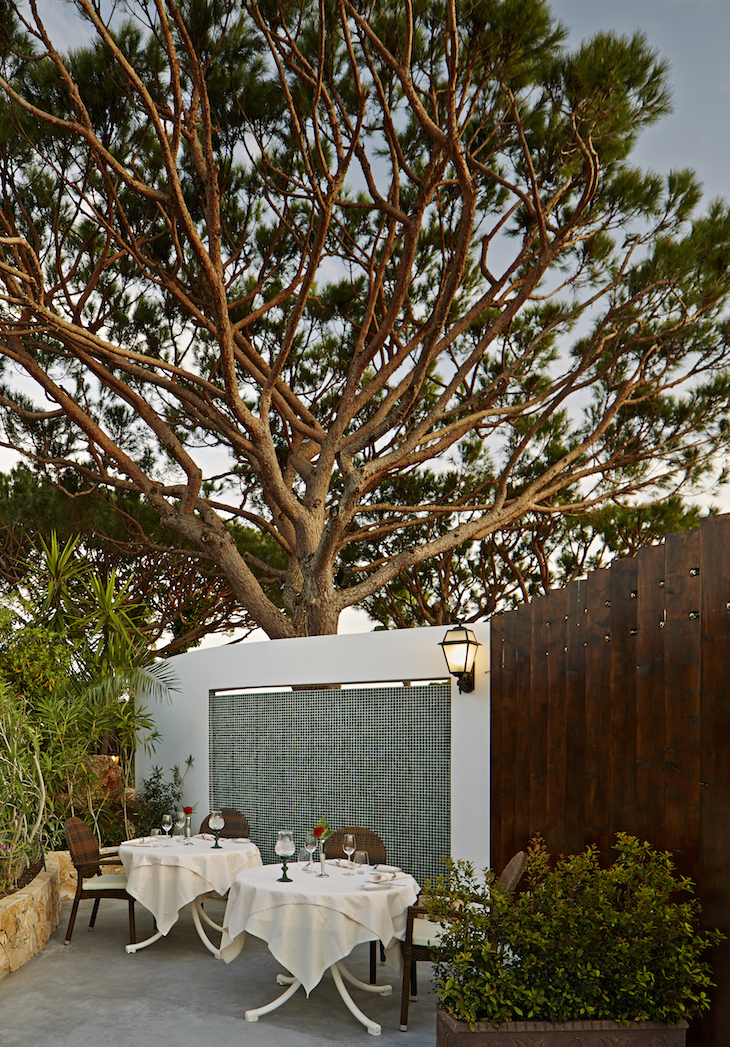 Esplanada do Restaurante São Gabriel