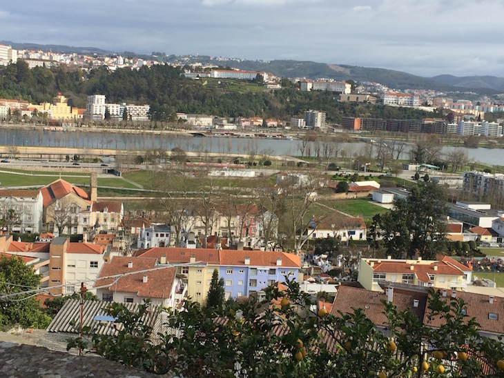 Vista para o Portugal dos Pequenitos e para rio Mondego