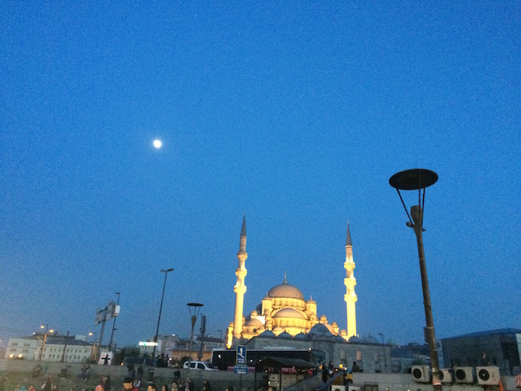 Noite em Istambul - Turquia ©ViajeComigo