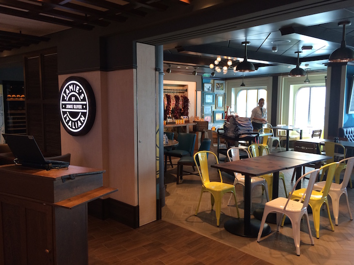 Restaurante do Jamie Oliver Anthem of the Seas ©Viaje Comigo