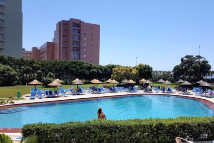 Piscina AXIS Vermar Conference & Beach Hotel - Póvoa de Varzim © Viaje Comigo