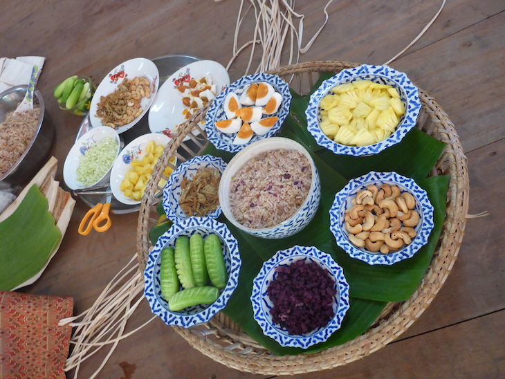 Almoço com o Grupo de Ecoturismo de Huai Raeng, Trat, Tailândia © Viaje Comigo
