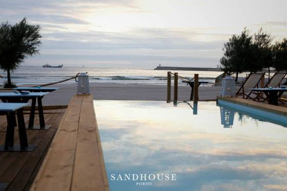 Sandhouse - Direitos Reservados
