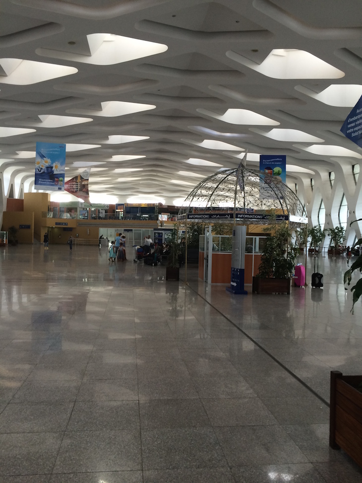 Dentro do Aeroporto de Marraquexe © Viaje Comigo