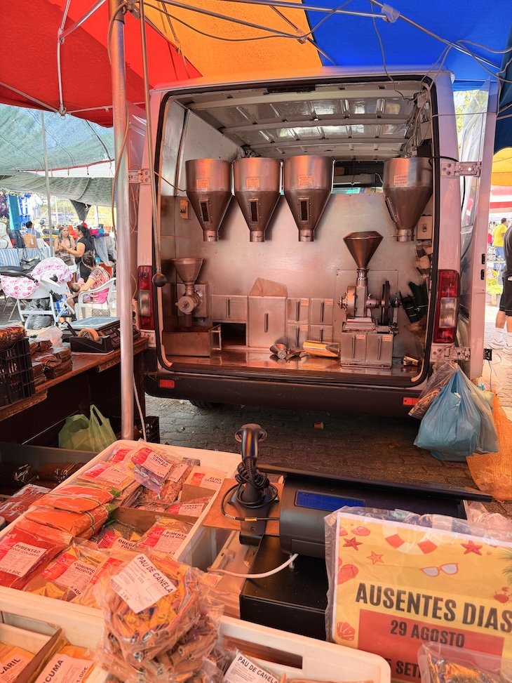 Feira da Senhora da Hora - Matosinhos - Portugal © Viaje Comigo