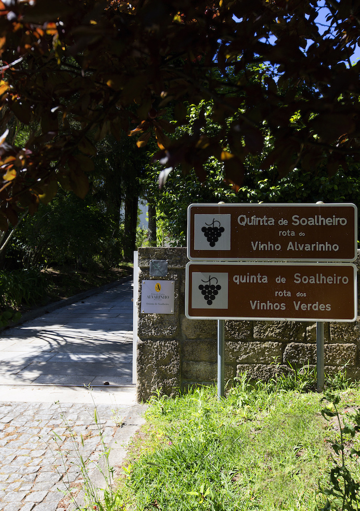 Entrada Adega da Quinta de Soalheiro - DR