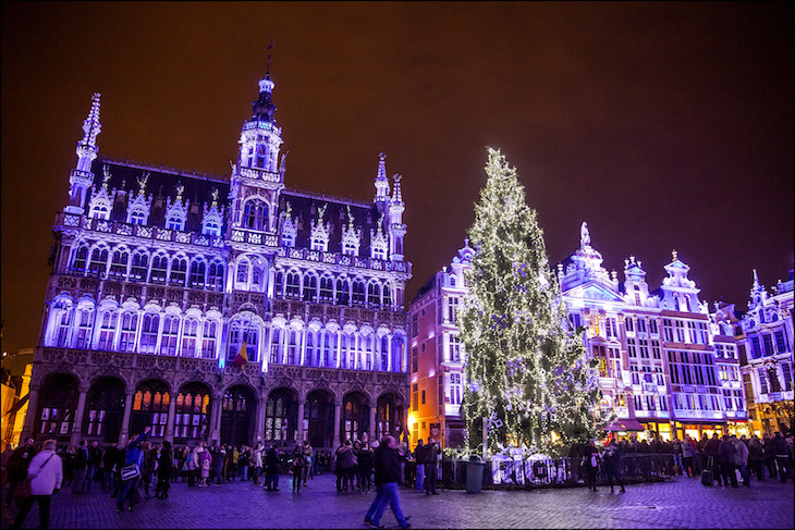 Árvore de Natal em Bruxelas © Viaje Comigo