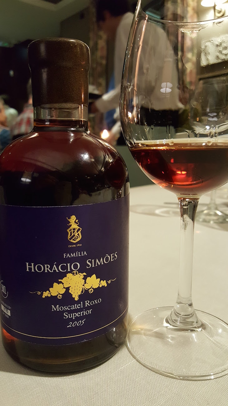 Moscatel Roxo Superior 2005 © Viaje Comigo