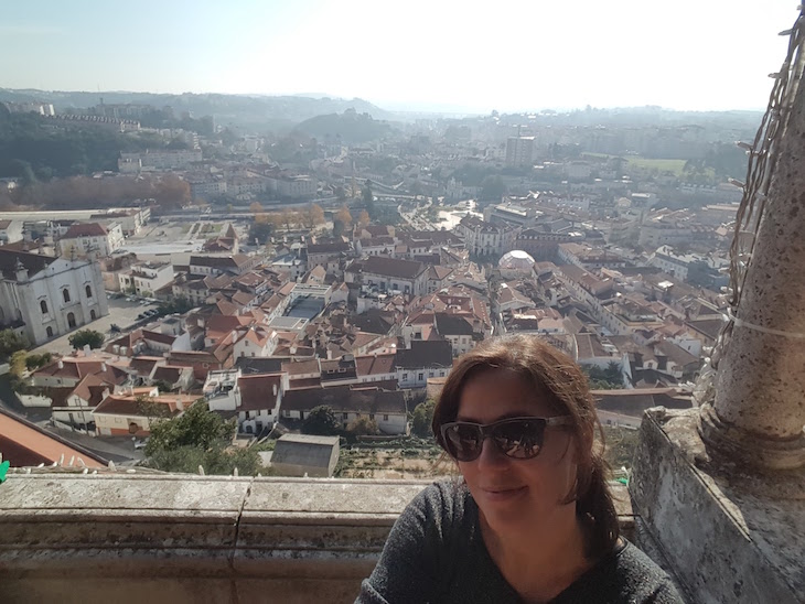 Susana no Castelo de Leiria © Viaje Comigo