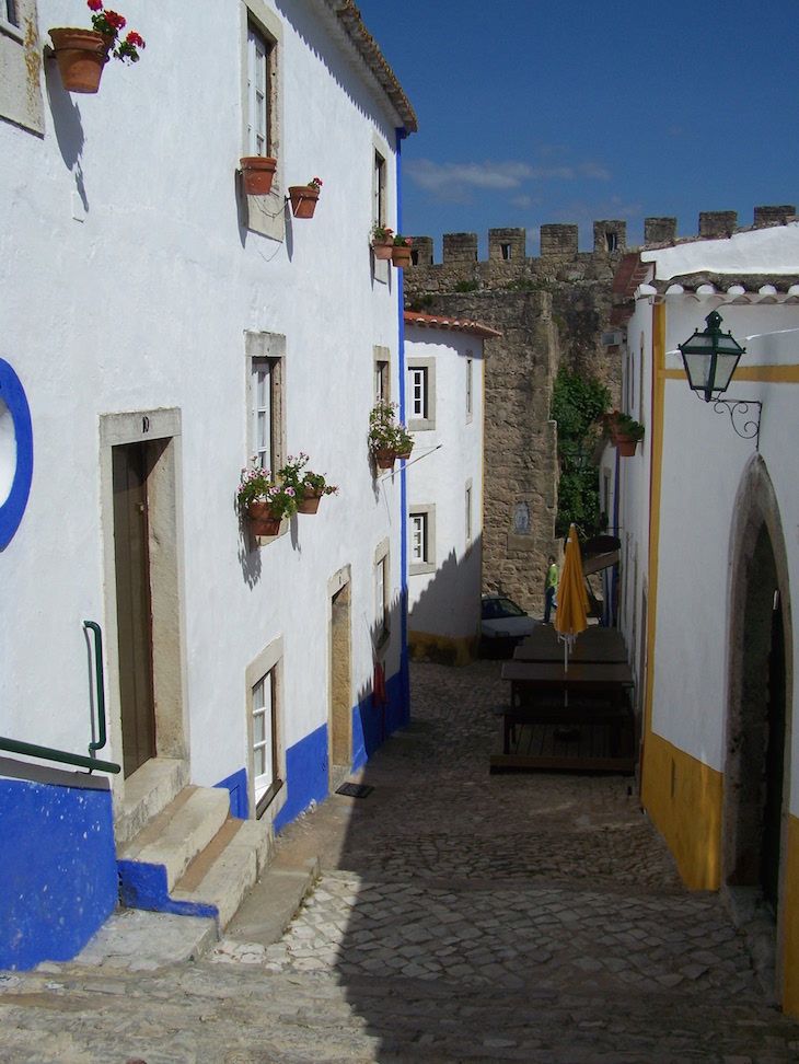 Interior da muralha de Óbidos © Viaje Comigo