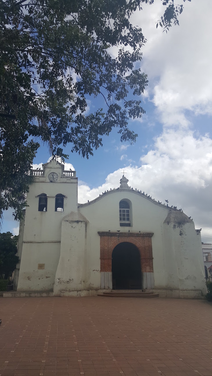 Igreja de São Dionisio - Higuey - República Dominicana © Viaje Comigo
