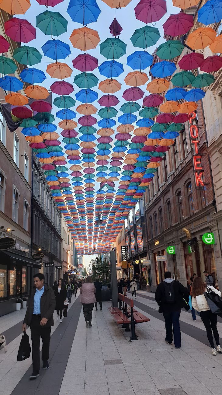 Rua Drottninggatan, Estocolmo - Suecia © Viaje Comigo