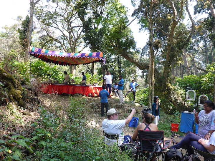 Almoço na floresta - Campismo Kalypso Adventures, Suryanelli, Munnar, Kerala © Viaje Comigo