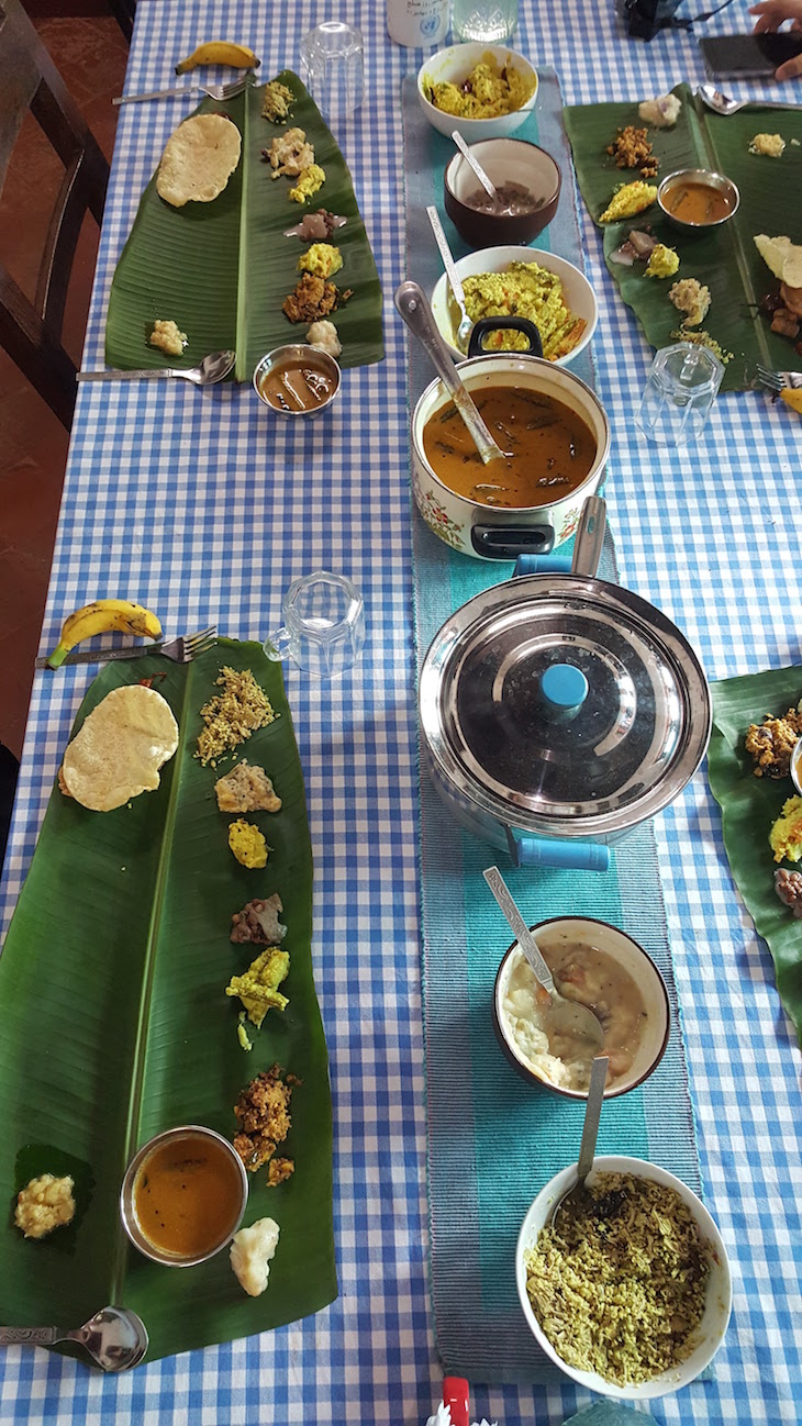 Jantar no Pranavam Homestays, Kerala © Viaje Comigo