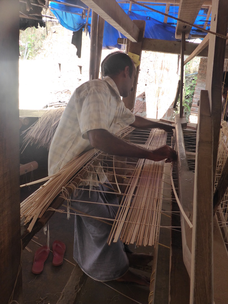 Teares para persianas em Bambu, Uravu, Thrikkaipetta, Wayanad, Kerala © Viaje Comigo