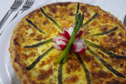 Quiche de espargos do Restaurante Hede, Felgueiras © Viaje Comigo