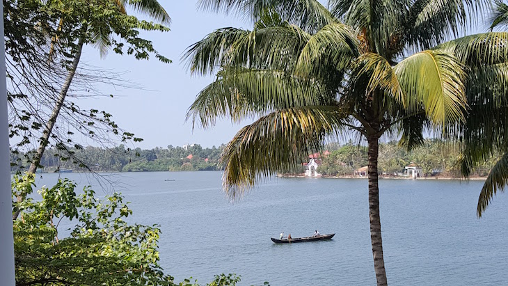 Vista do WelcomHotel Raviz Ashtamudi © Viaje Comigo